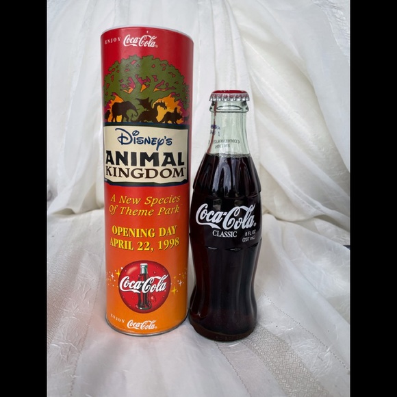 Disney Accents Disneys Animal Kingdom Commemorative Coke